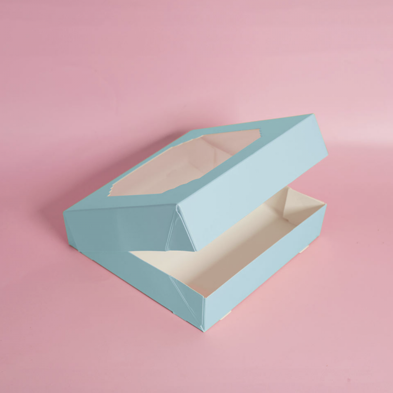 Scalloped Medium Treat Box (Pack of 5) - Pastel Blue
